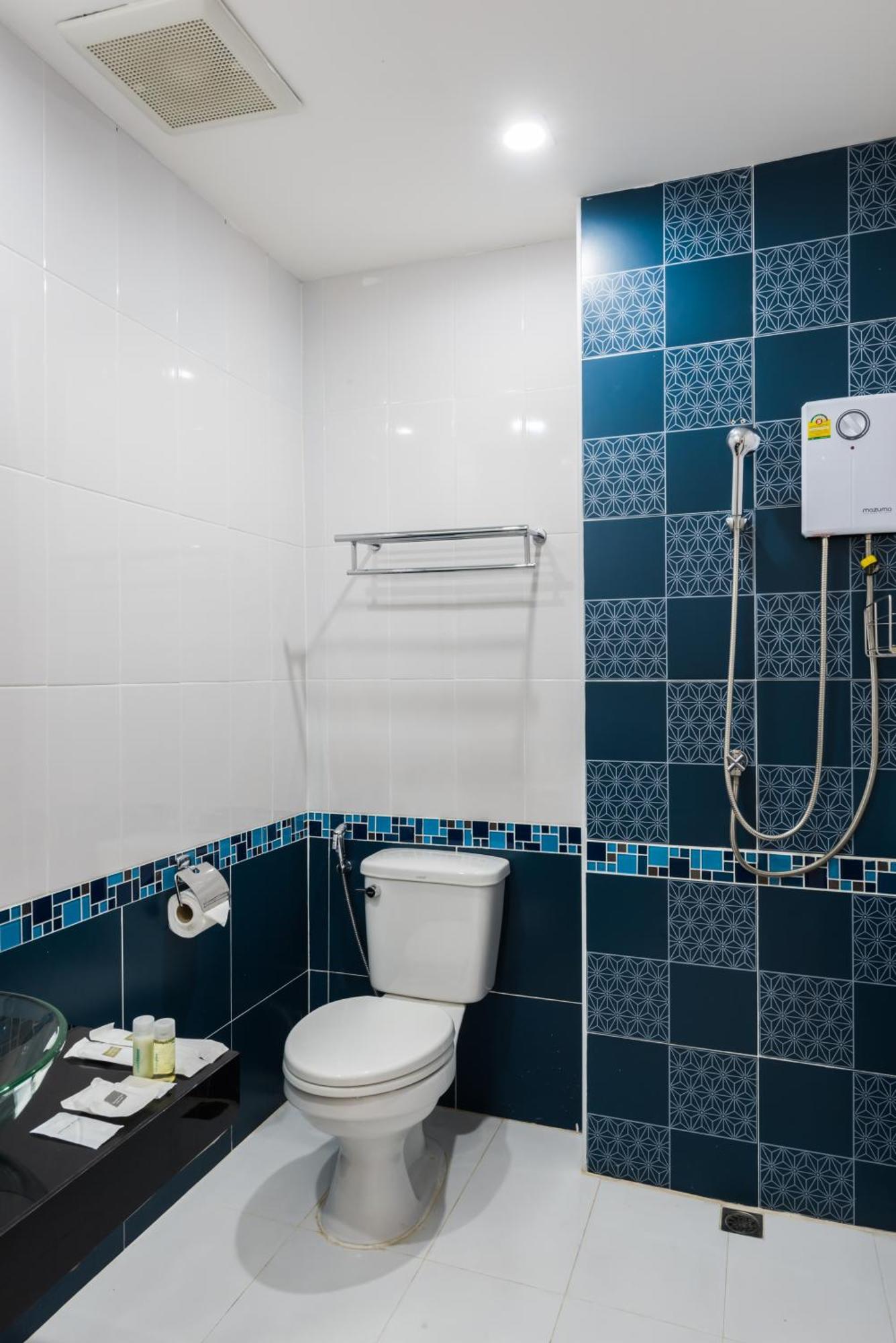 Nine Blue Residence Nong Prue Exterior foto